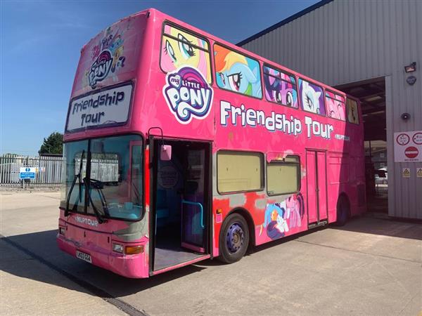 2003 Exhibition or roadshow bus 2003 Exhibition or roadshow bus