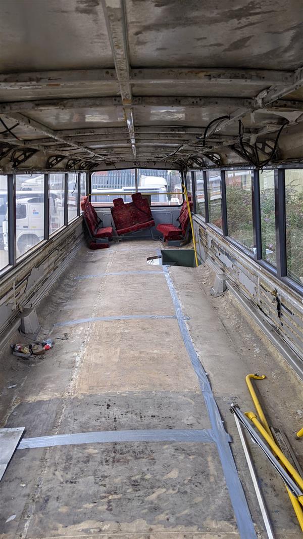 1992 LEYLAND OLYMPIAN TRIAXLE DOUBLE DECKER 1992 LEYLAND OLYMPIAN TRIAXLE DOUBLE DECKER