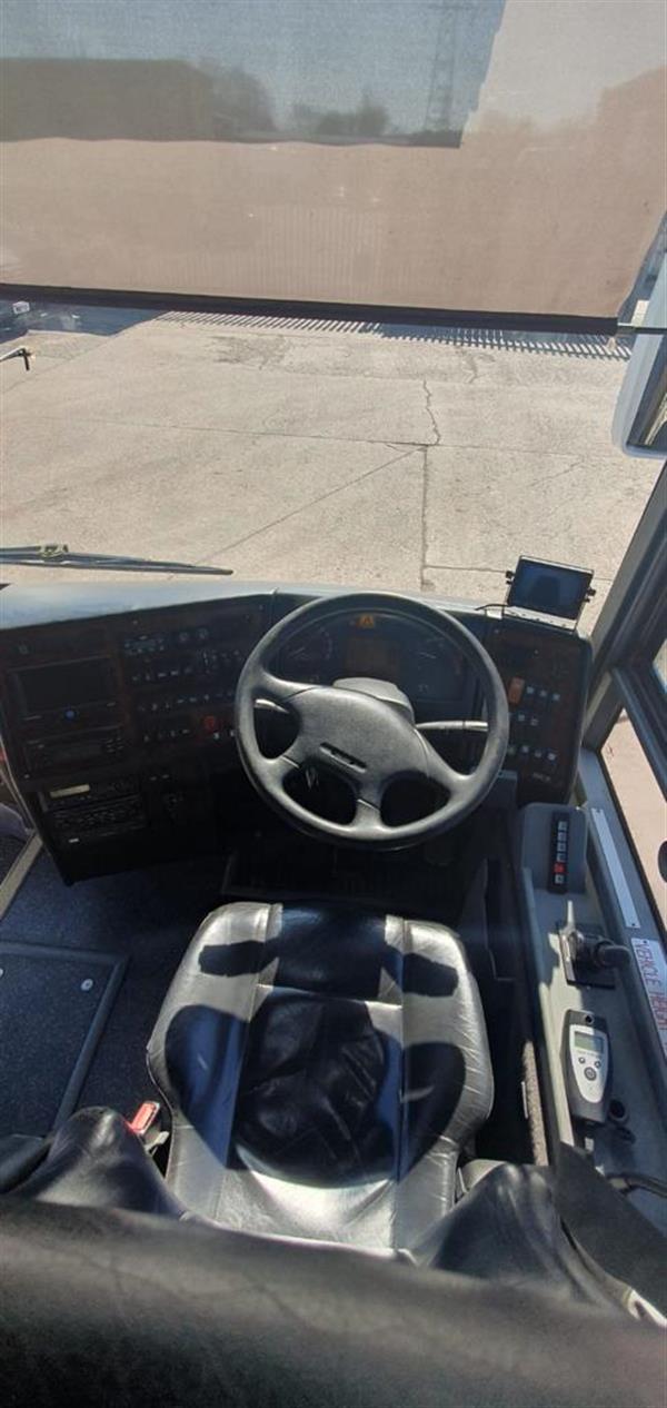 Sold now but a similar 2008 model will be available soon..2007 Daf Sb 4000 Van Hool Alizee Psvar touring coach, Mot October 2023, AC Sold now but a similar 2008 model will be available soon..2007 Daf Sb 4000 Van Hool Alizee Psvar touring coach, Mot October 2023, AC
