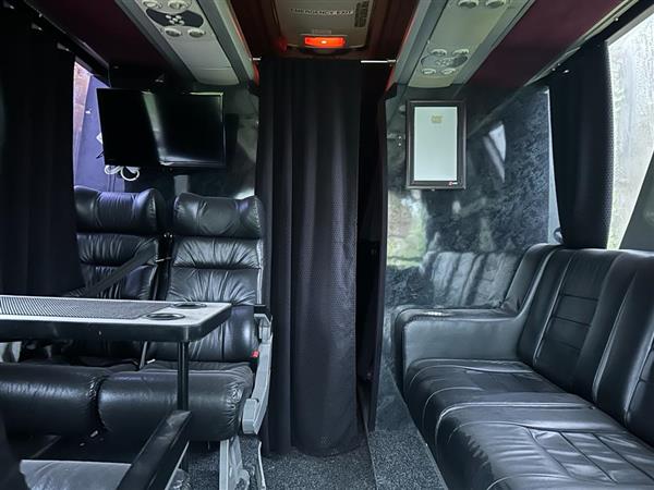 2006 Ayats 8 berth Tourbus, registration number JU55BUS 2006 Ayats 8 berth Tourbus, registration number JU55BUS