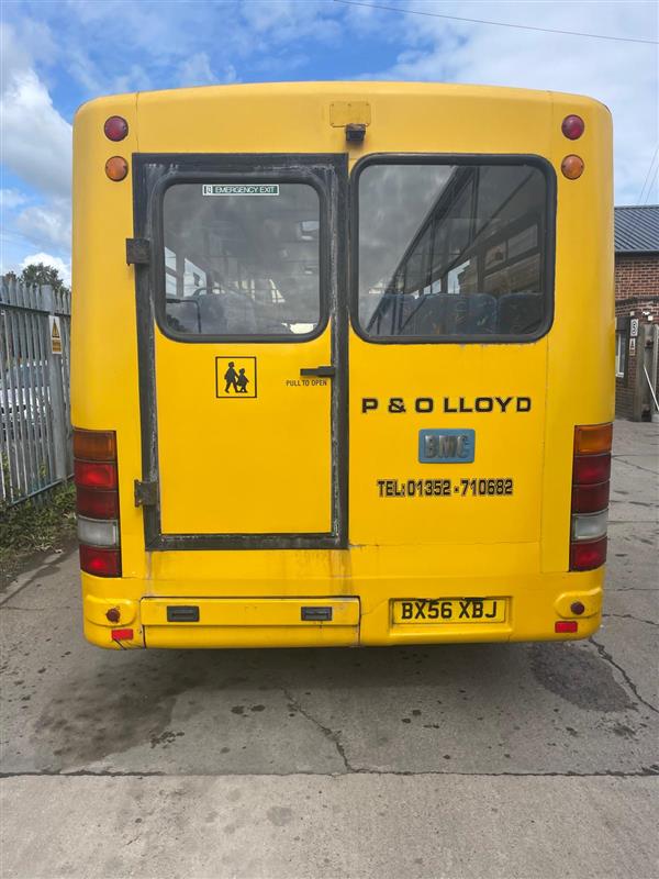 2006 BMC schoolbus