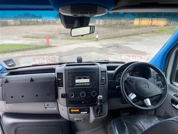 2017 Mercedes sprinter 516cdi 16 seater 2017 Mercedes sprinter 516cdi 16 seater