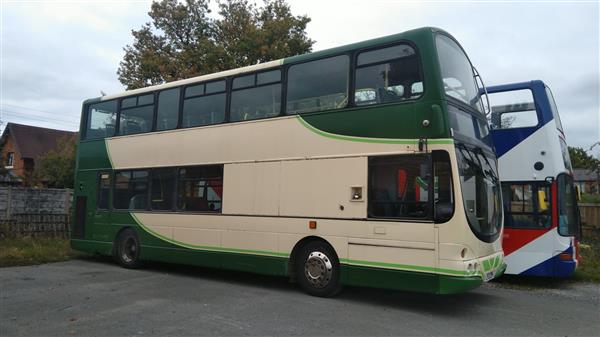 2002 VOLVO B7 DOUBLE DECKER BUS 2002 VOLVO B7 DOUBLE DECKER BUS