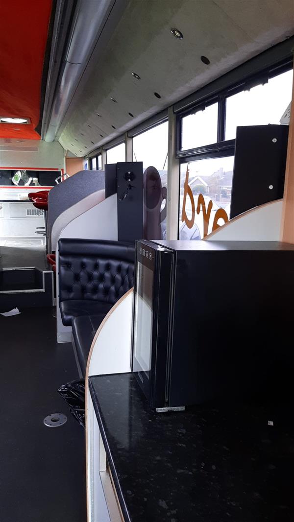 Optare single decker meeting place