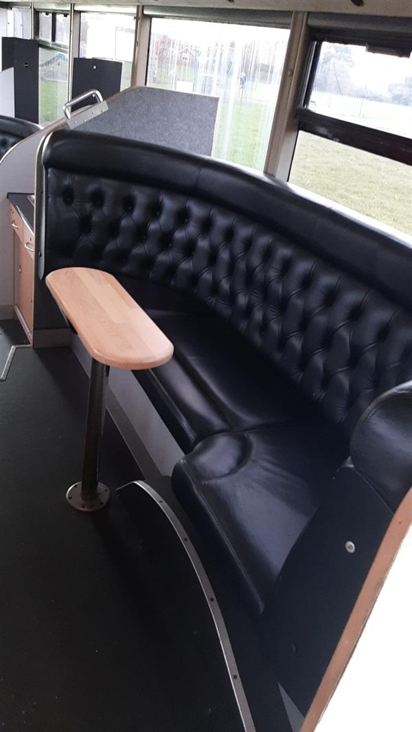 Optare single decker meeting place