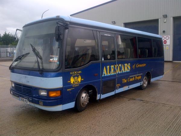 1998 RIGHT HAND DRIVE  Toyota coaster 22 SEATER