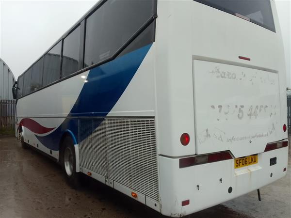2006 Bova Futura, Daf engine, 6 speed manual gearbox 2006 Bova Futura, Daf engine, 6 speed manual gearbox