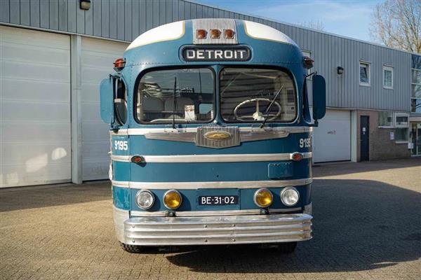 1948 Greyhound Silversides bus 1948 Greyhound Silversides bus