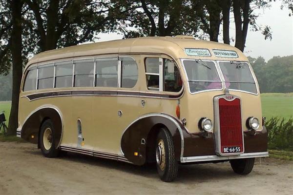 1950 GUY ARAB 30 SEAT COACH IN HOLLAND