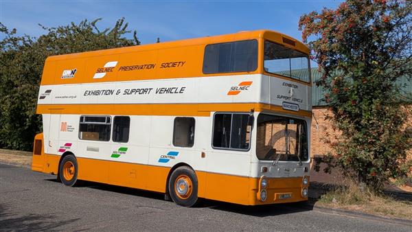 Daimler Fleetlinr exhibition bus